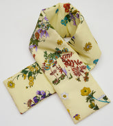 Michelle - Padded scarf